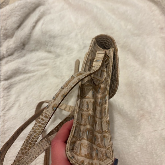 NWOT Dooney and Bourke Croc Embossed Leather Crossbody Bag Nile Collection - Picture 10 of 14